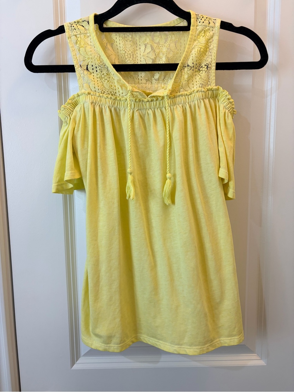 Justice Yellow Cold Shoulder Lace Top Girls Size 12 Boho Tassel Short Sleeve